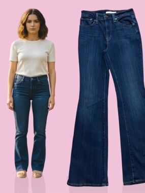 Levi's Women's Dark Blue High-Rise Flare Jeans